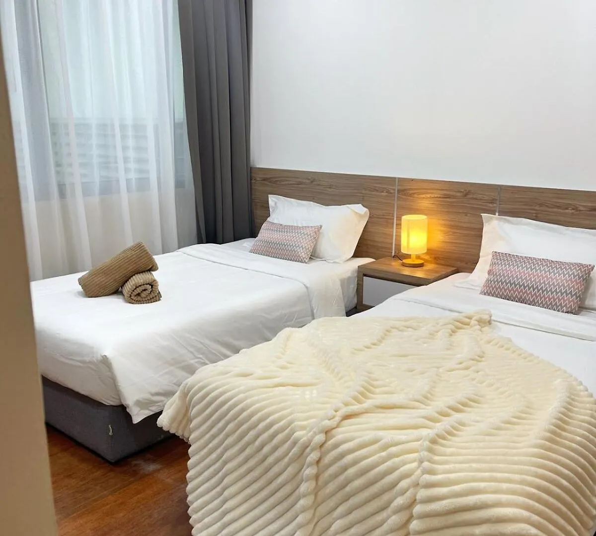 Ezyhouz # Luxury 3Bedroom Seaview Balcony Imago Theloftb Kotakinabalu City10Pax Kota Kinabalu 0*,