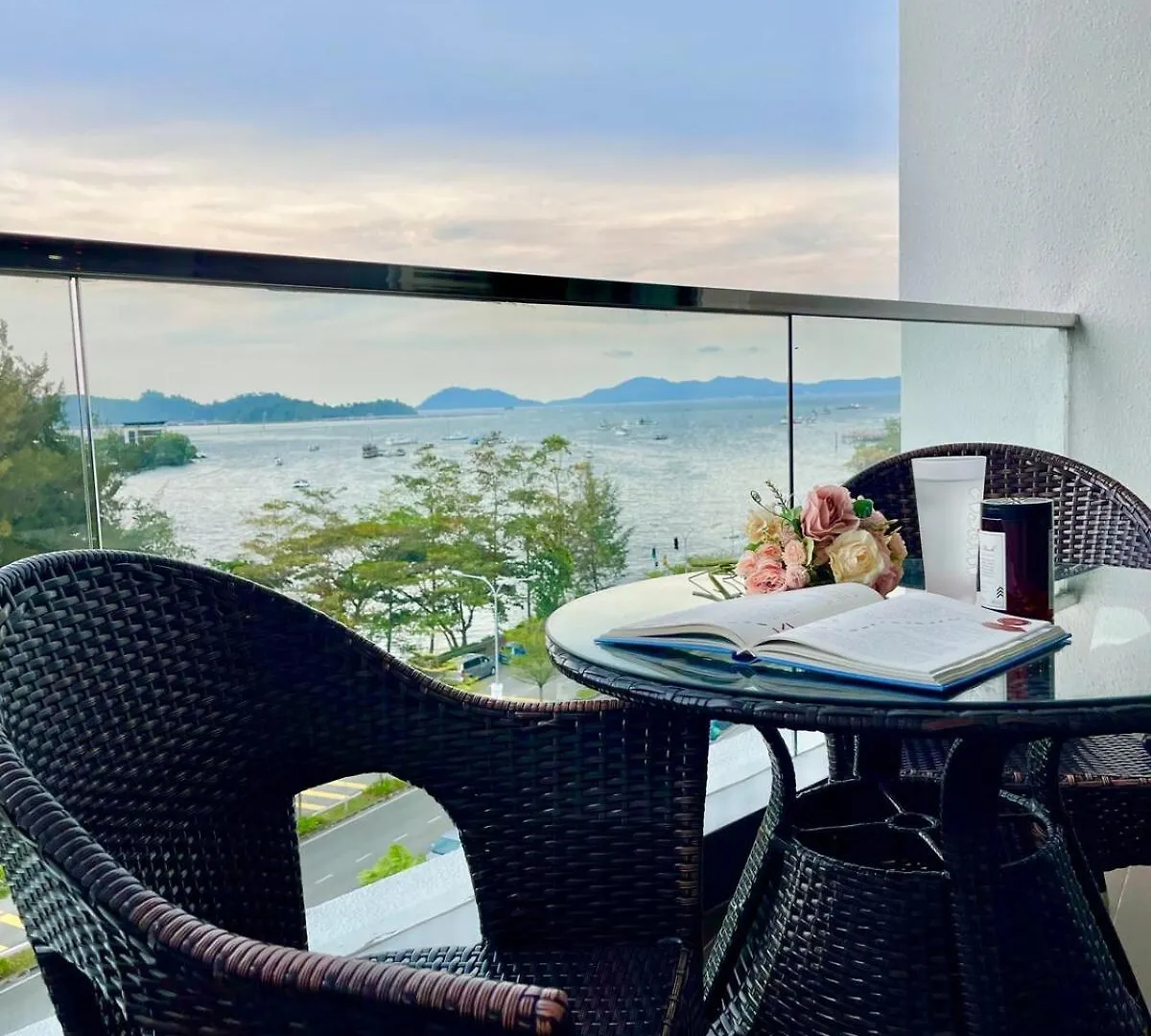 Apartamento Ezyhouz # Luxury 3Bedroom Seaview Balcony Imago Theloftb Kotakinabalu City10Pax Kota Kinabalu